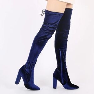 PUBLIC DESIRE “Annie” boots